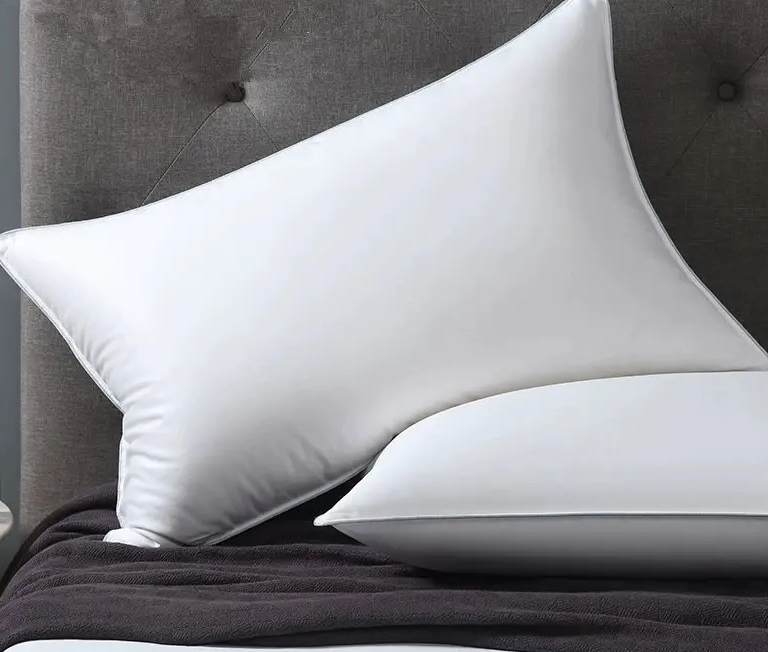 How to Keep Hotel Pillows Fluffy？